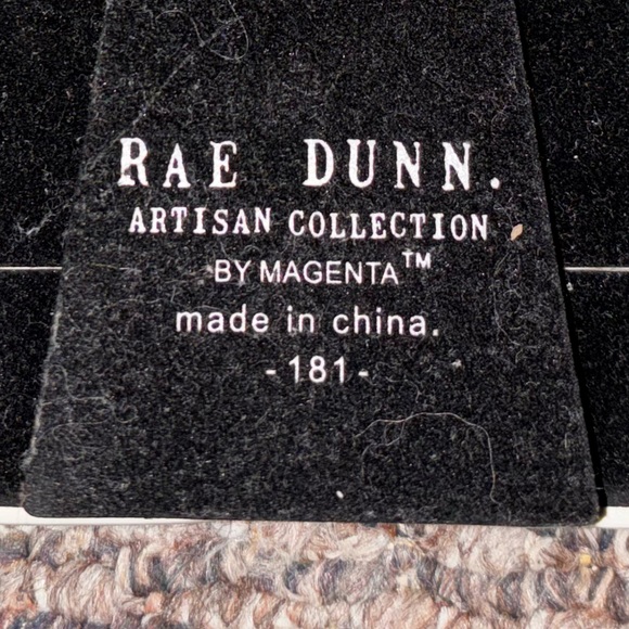 Rae Dunn Grad Class of 2020 Picture
Frame White - Picture 3 of 4